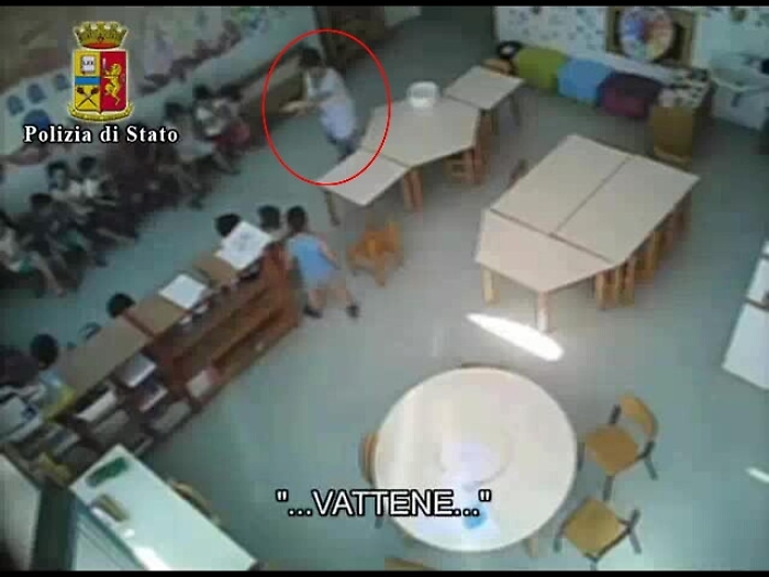 Castelvetrano, botte ai bambini, sospesa maestra di una Materna