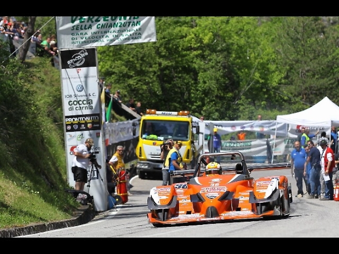 Auto: Cubeda Corse cala un tris a Morano