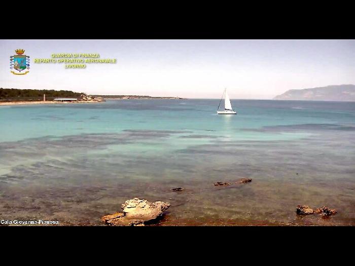 Barca in area protetta Pianosa, multa