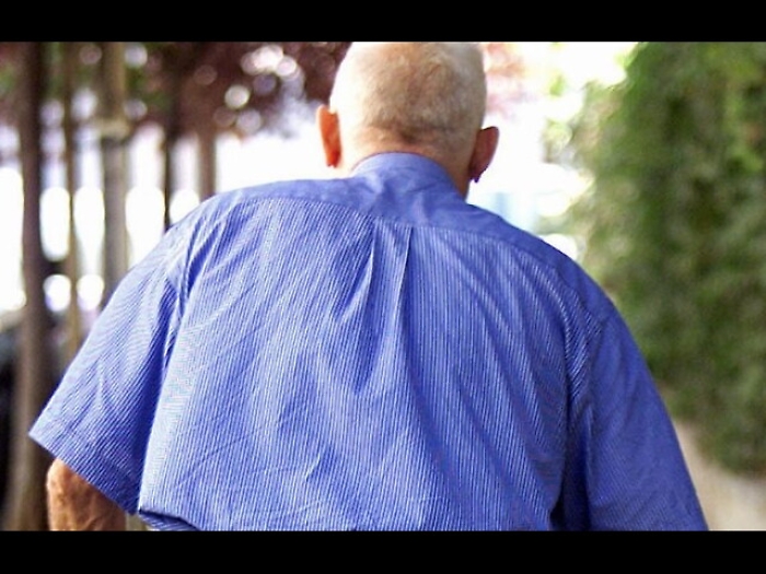 Gela, parenti serpenti si fanno consegnare 75 mila euro da un anziano