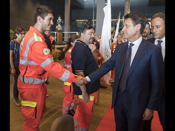 Conte,siamo con Genova non solo a parole