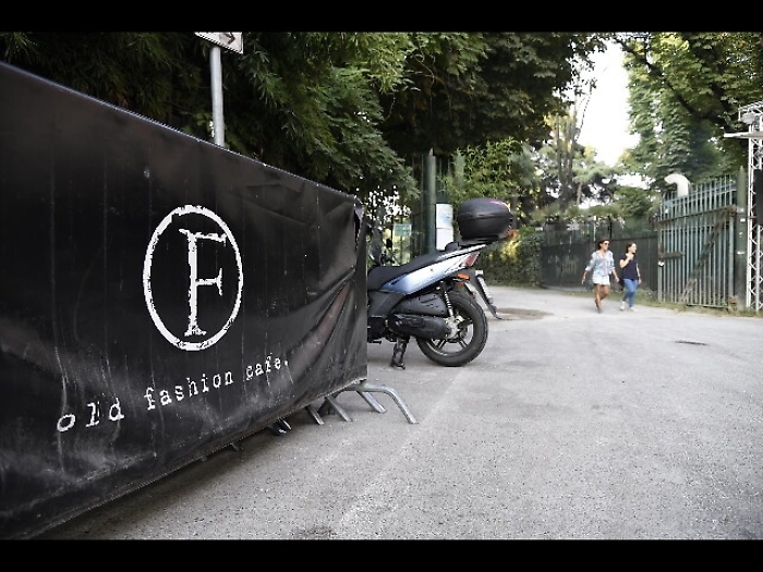 Violenza davanti a discoteca, un arresto