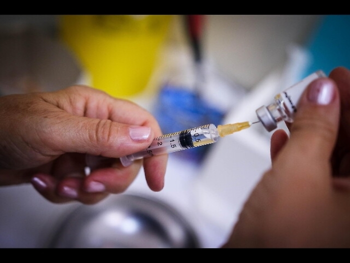 Niente asilo bimbo malato causa no vax