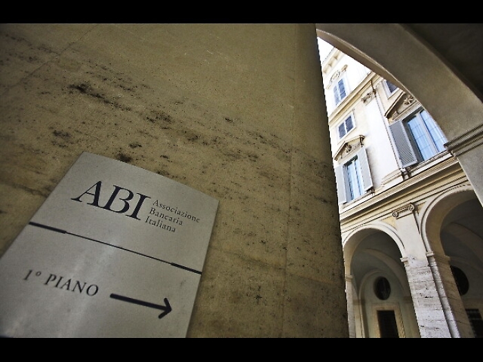 Abi,a gennaio sofferenze sotto 60 mld