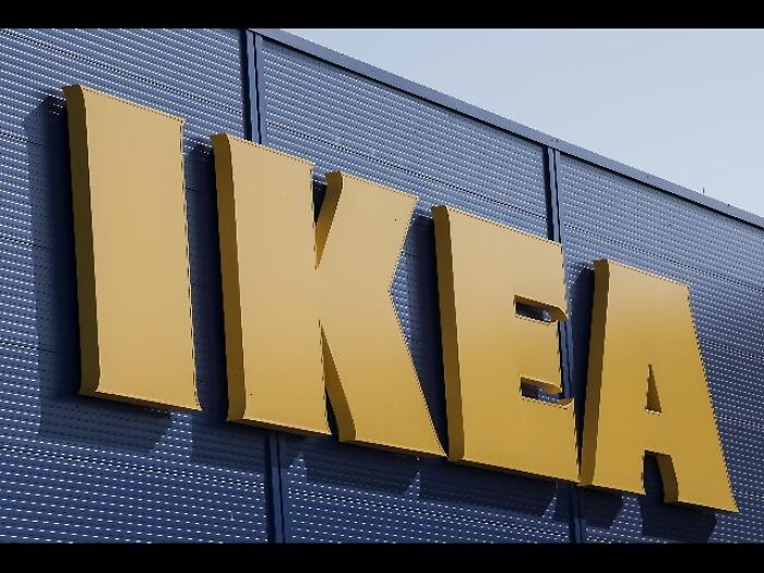 Ikea licenzia lavoratore Bari per pausa