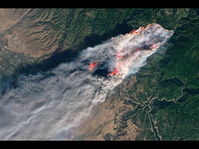 California: 1.300 dispersi, 76 morti