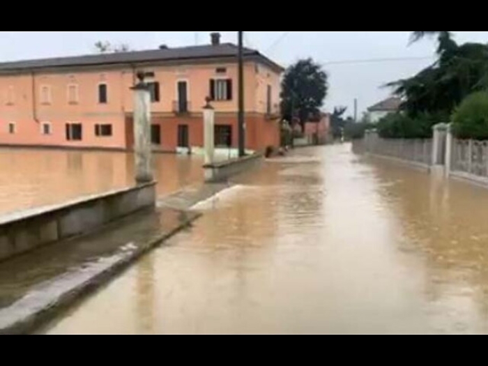 Salgono fiumi Piemonte,primi allagamenti