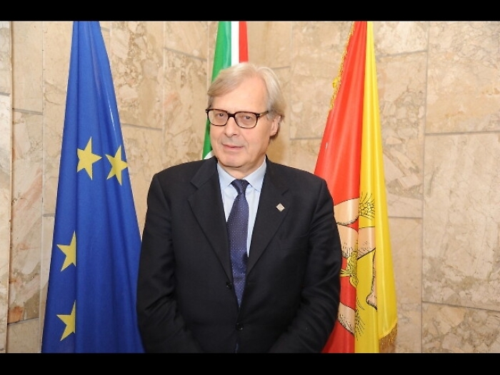 Sgarbi inaugura il museo MudiA