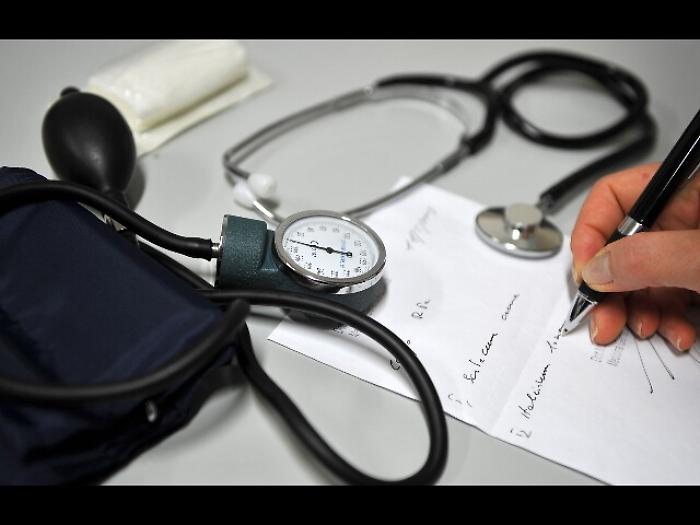 Segretaria sostituiva medico assenteista