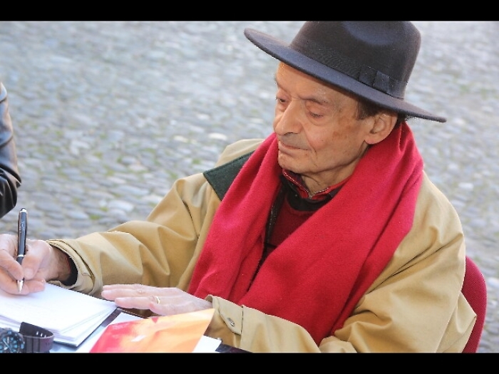 Chiesta archiviazione per frasi Scalzone