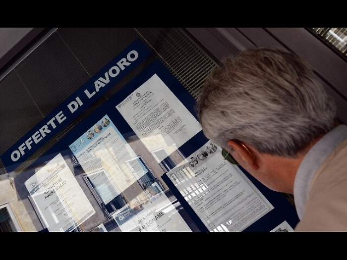 Top nuovi contratti termine, stabili gi&ugrave;