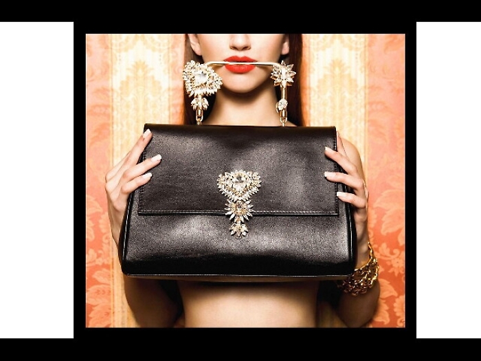 Linea accessori e store Farhad Re a Roma