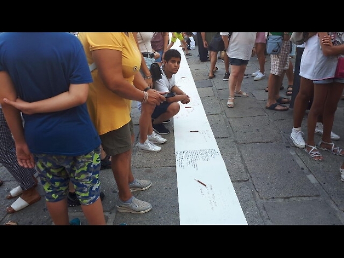 Crollo ponte, pensieri in piazza Genova