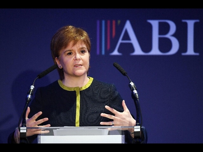 Sturgeon a May, Scozia sar&agrave; indipendente