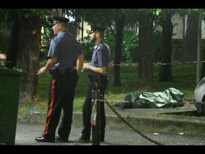 Ucciso a Milano: licenza sospesa a bar