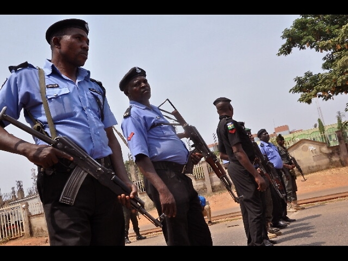 Nigeria: scontri in villaggi, 86 morti