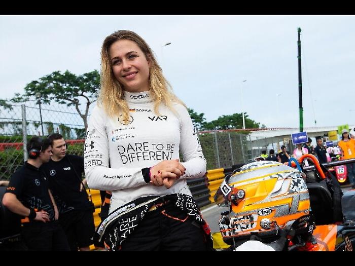 F3, Floersch domani sar&agrave; operata