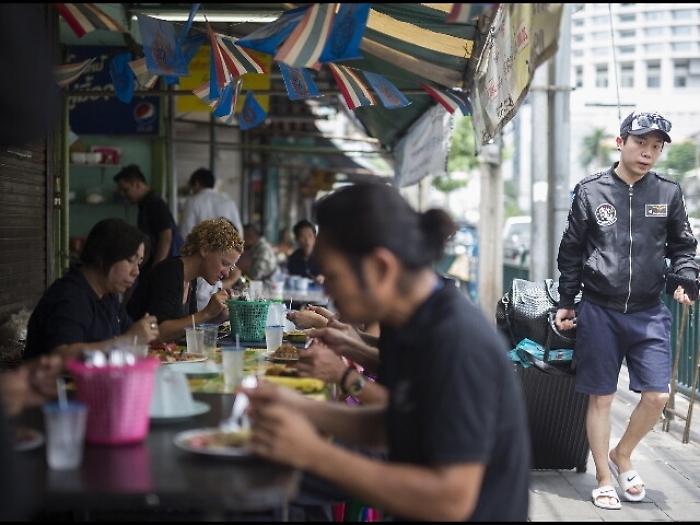 Bangkok vieta 'street food', non igenico