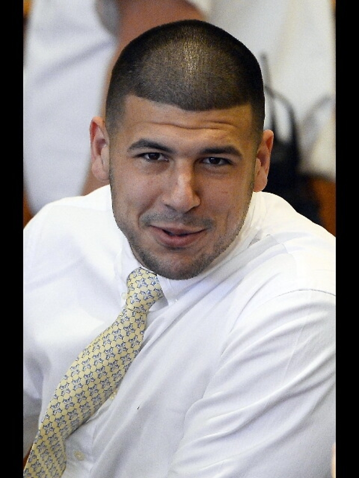 Ex stella Nfl si impicca in cella