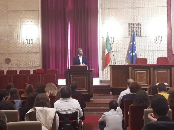 Camera: Fico avvia riforma Regolamento