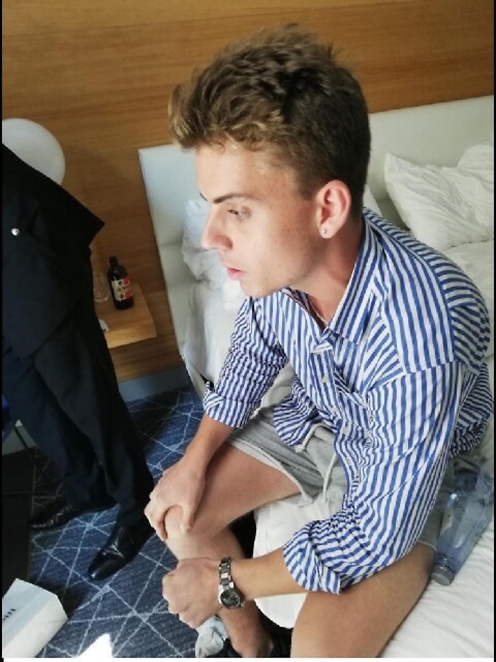 Indagato cc che ha bendato il fermato