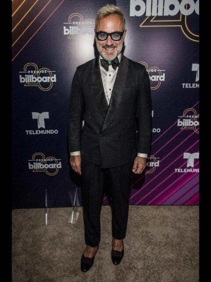 Ippopotamo in villa di Gianluca Vacchi