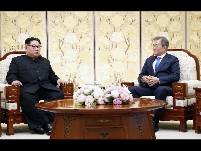 Seul, Coree tornano a fuso orario unico