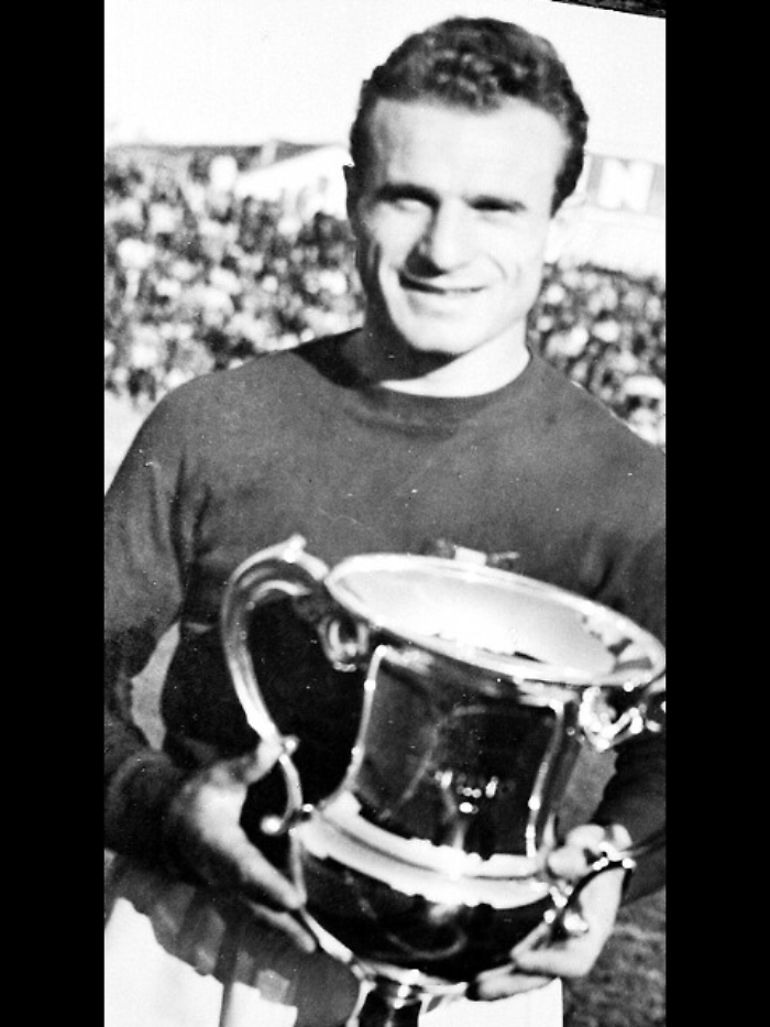 Toro celebra centenario V.Mazzola