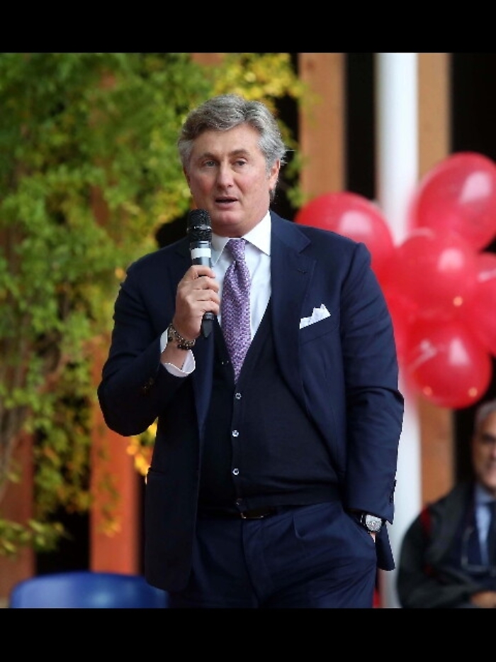 Prad&egrave;, Astori animo buono e gentile