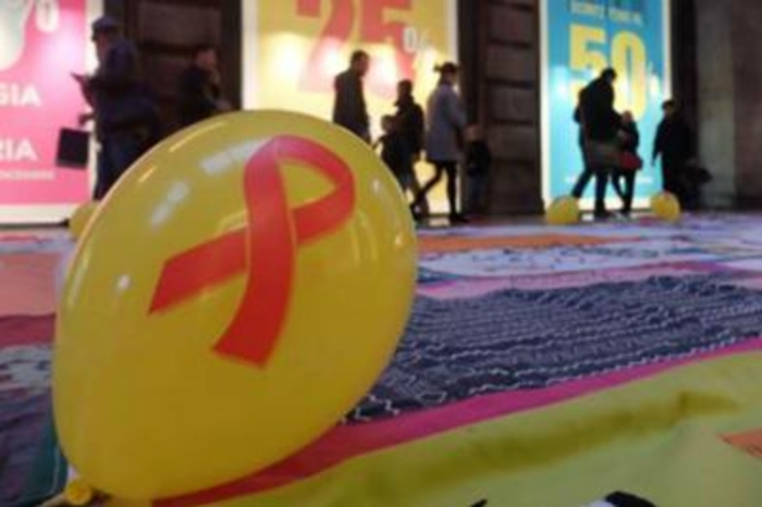 Aids: dalla spiaggia a scuola la campagna anti-Hiv per i pi&ugrave; giovani