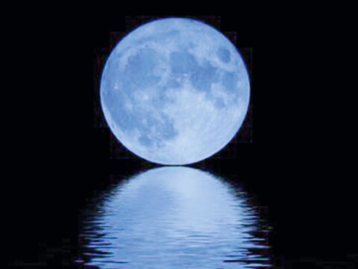 Arriva  "Notte della Luna" ed a Stazzo a disposizione telescopi per osservarla