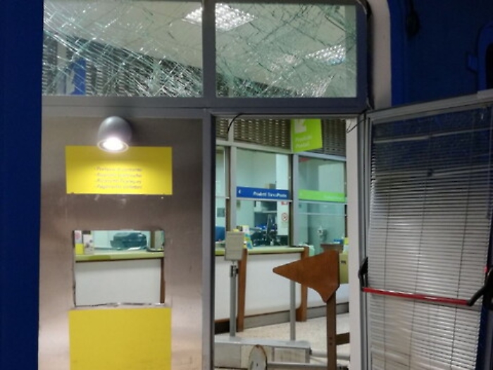 San Giovanni Galermo, assalto al postamat ma perdono il bottino