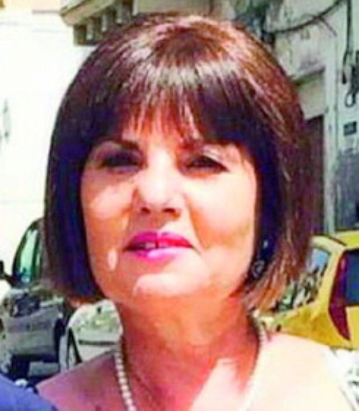 Rischia di soffocare per una caramellasalvato da docente che poi si sente male