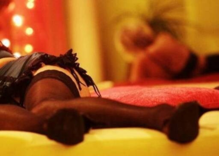 Agrigento, case vacanze trasformate a "luci rosse"