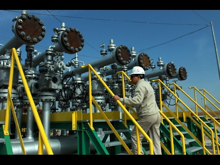 Petrolio in calo a New York a 50,6 dlr