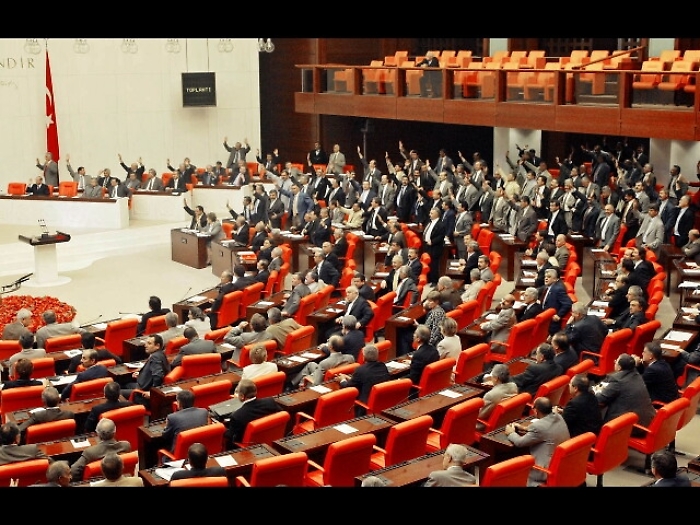 Solo 13% donne in nuovo parlamento turco