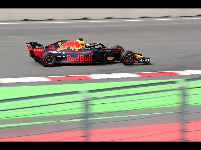 F1: Azerbaigian, Fp2 a Ricciardo