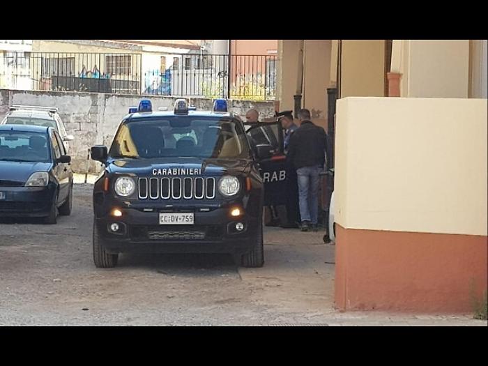 Incendi&ograve; auto Cc, misura cautelare