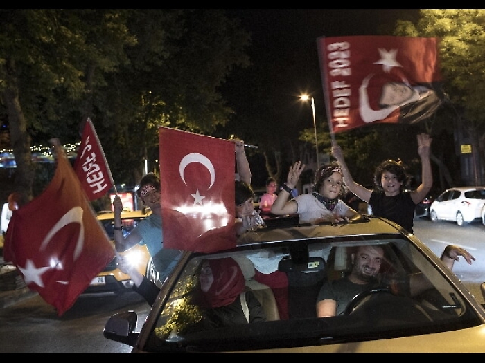 Turchia: italiana ancora in stato fermo