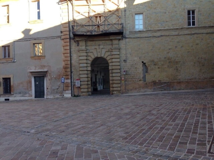 A Camerino nuove fessurazioni campanili
