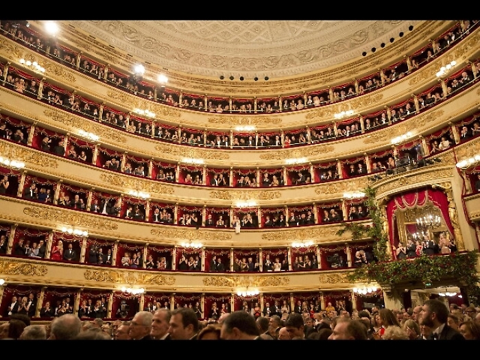 Alla Scala raddoppia concerto Natale
