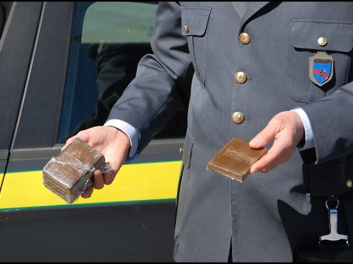 Hascisc da Marocco in Italia, arresti