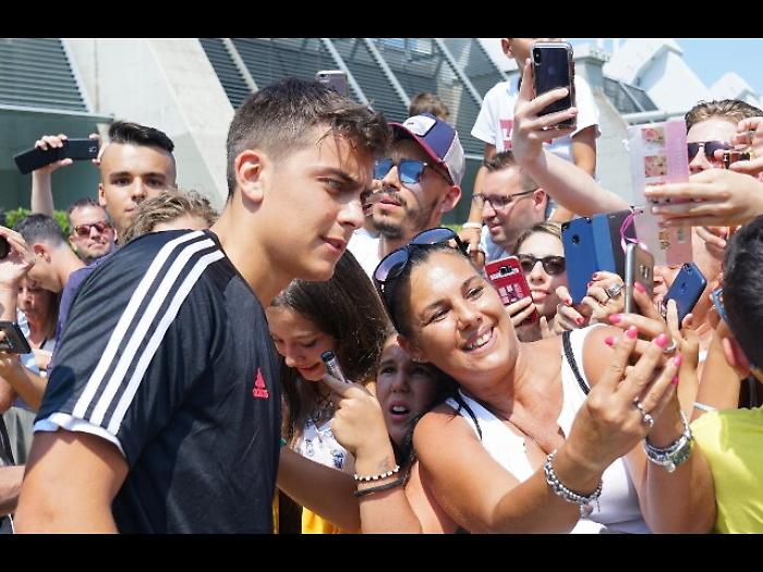 Dybala tra testimonial terza divisa Juve