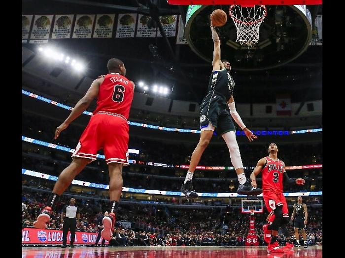 Nba, Lebron non basta, Lakers ancora ko