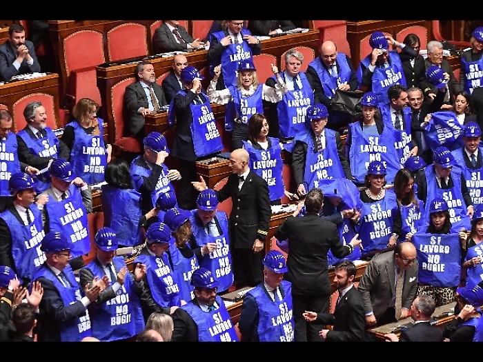 Via libera del Senato al decretone