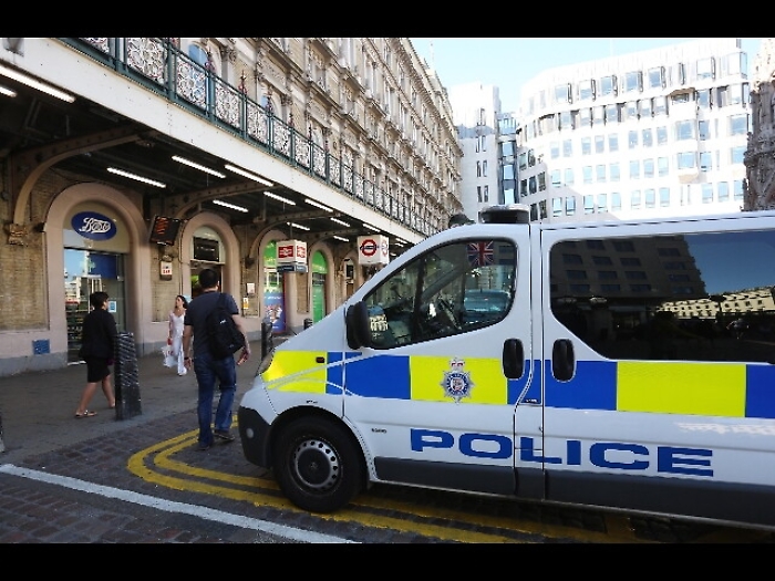 Baby gang in Gb, 30 mila gli under 15