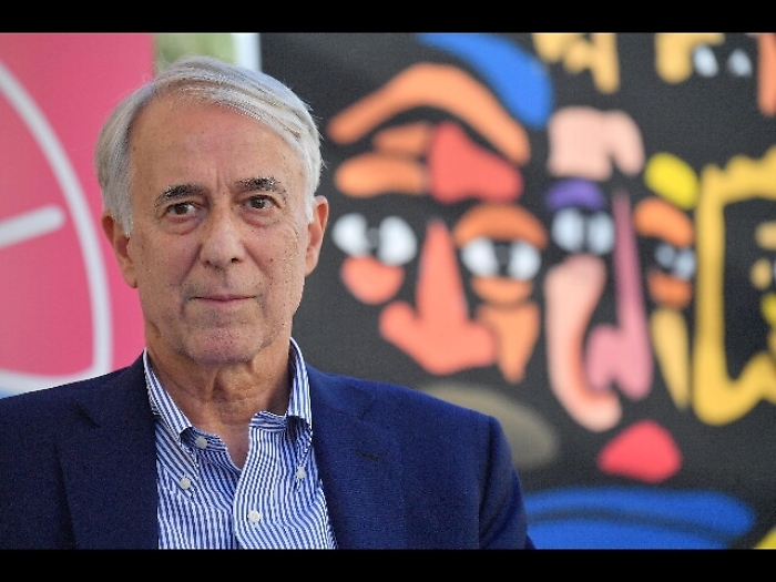 Pisapia a Renzi, no  apertura fatta cos&igrave;