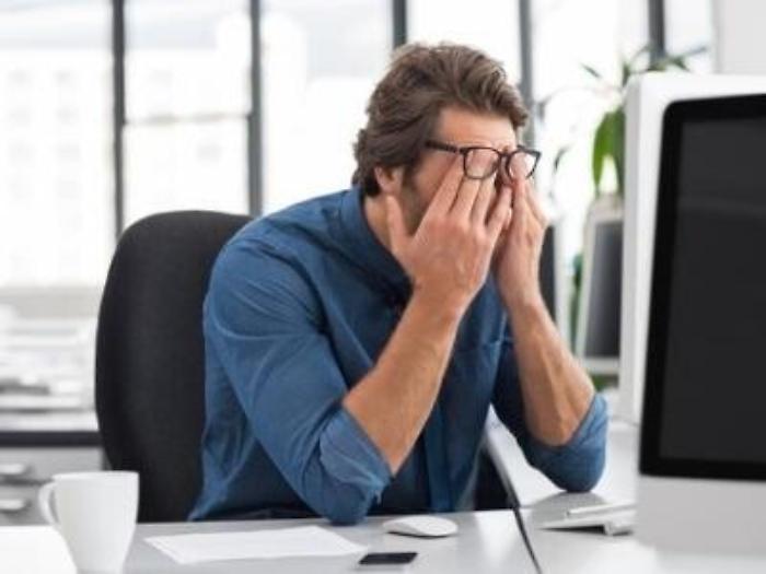 Psicologia: insonnia o irritabilit&agrave;, test ed esercizi fai da te per gestire lo stress