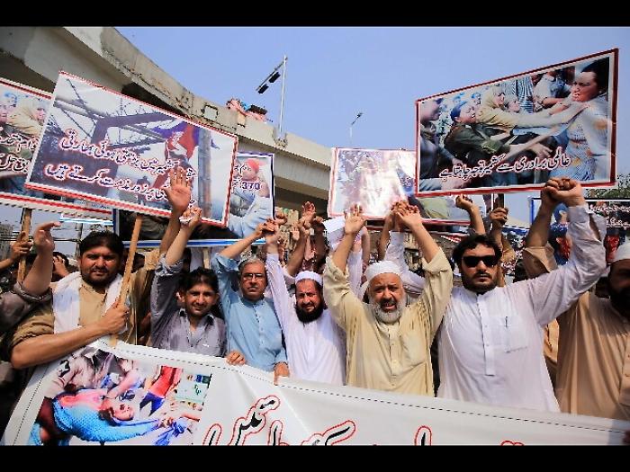 Cina, 'India inaccettabile sul Kashmir'