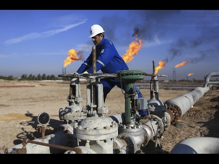 Petrolio: in calo a Ny a 50,26 dollari